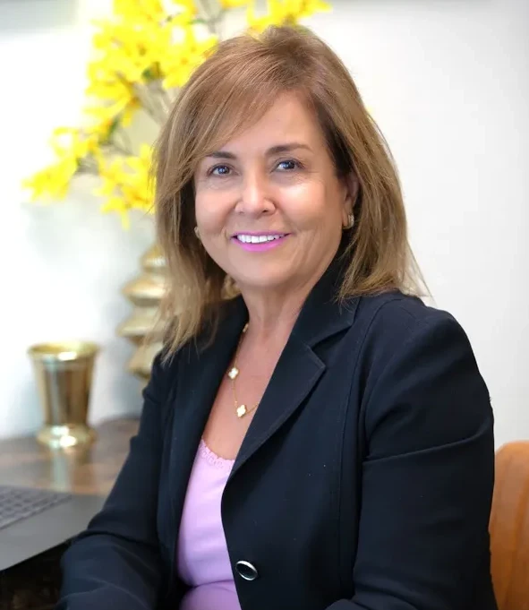 Fariba "Faye" Hezar, Psy.D. photo