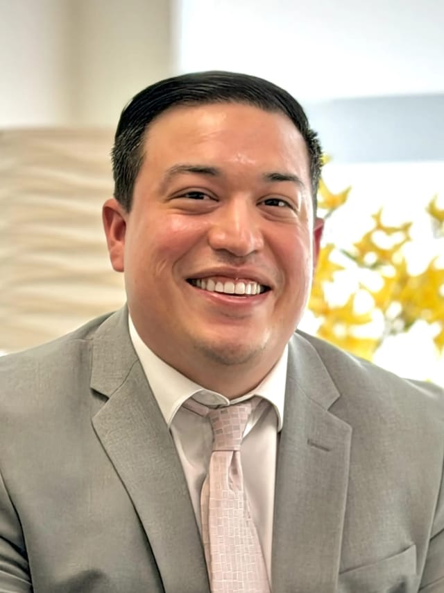 Christopher Perez, Psy.D. photo